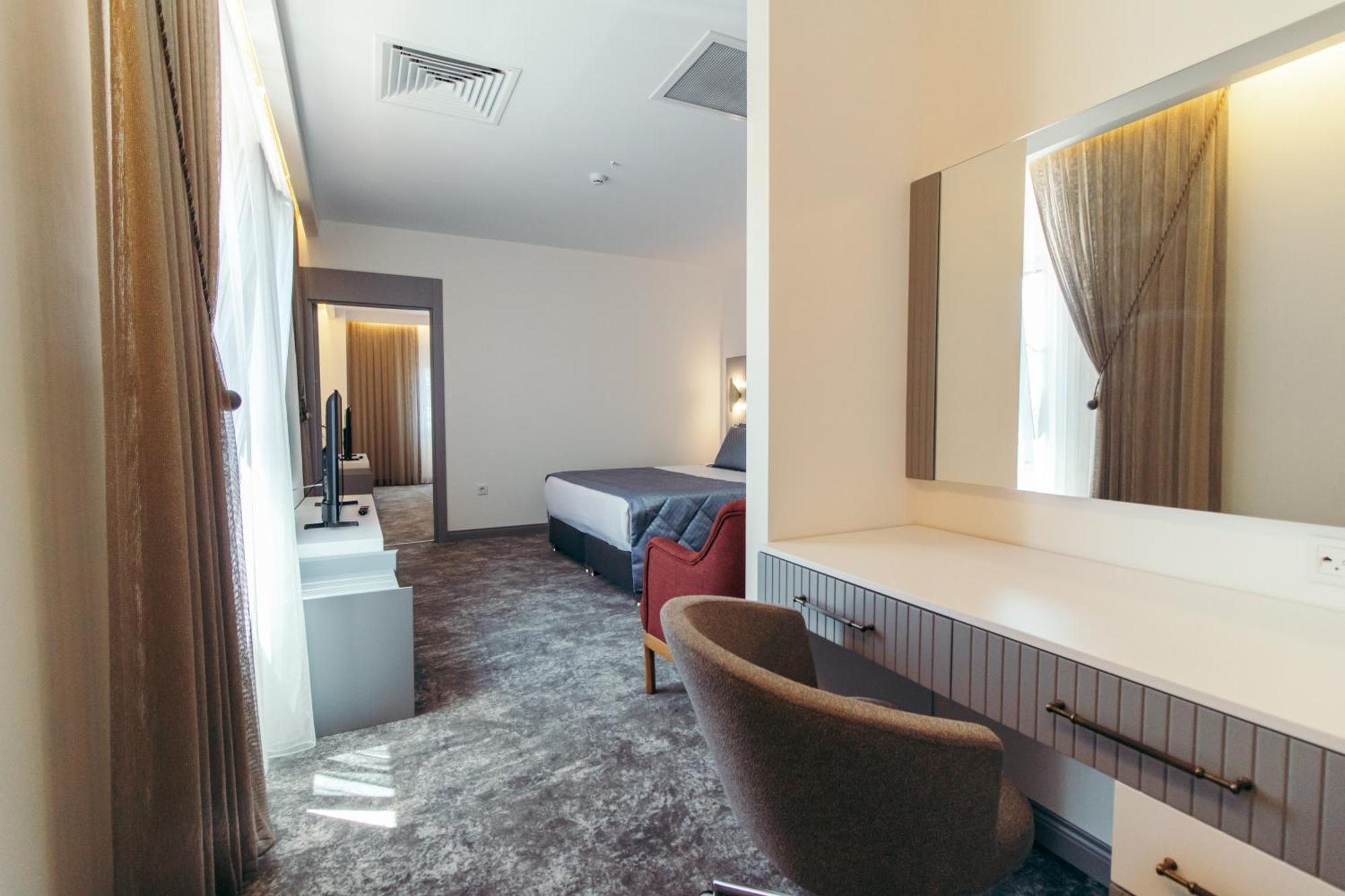 Ck Farabi Hotel